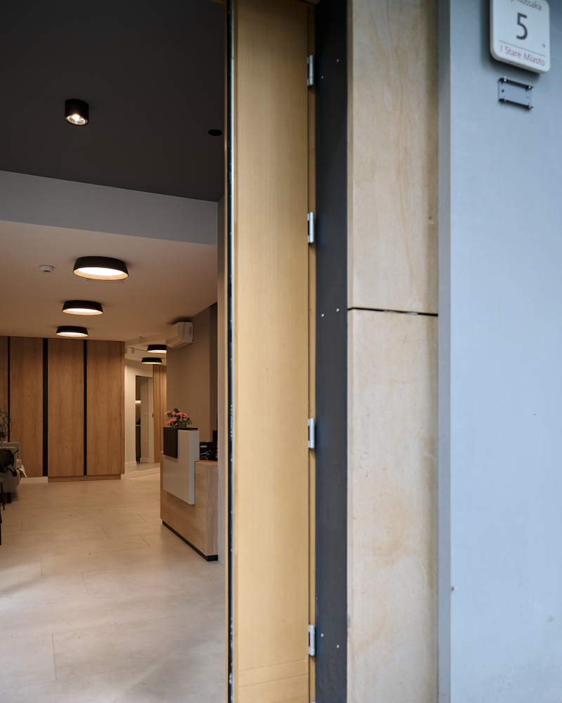 Przylądek_Równowagi_Kraków_plac Kossaka 5A_1